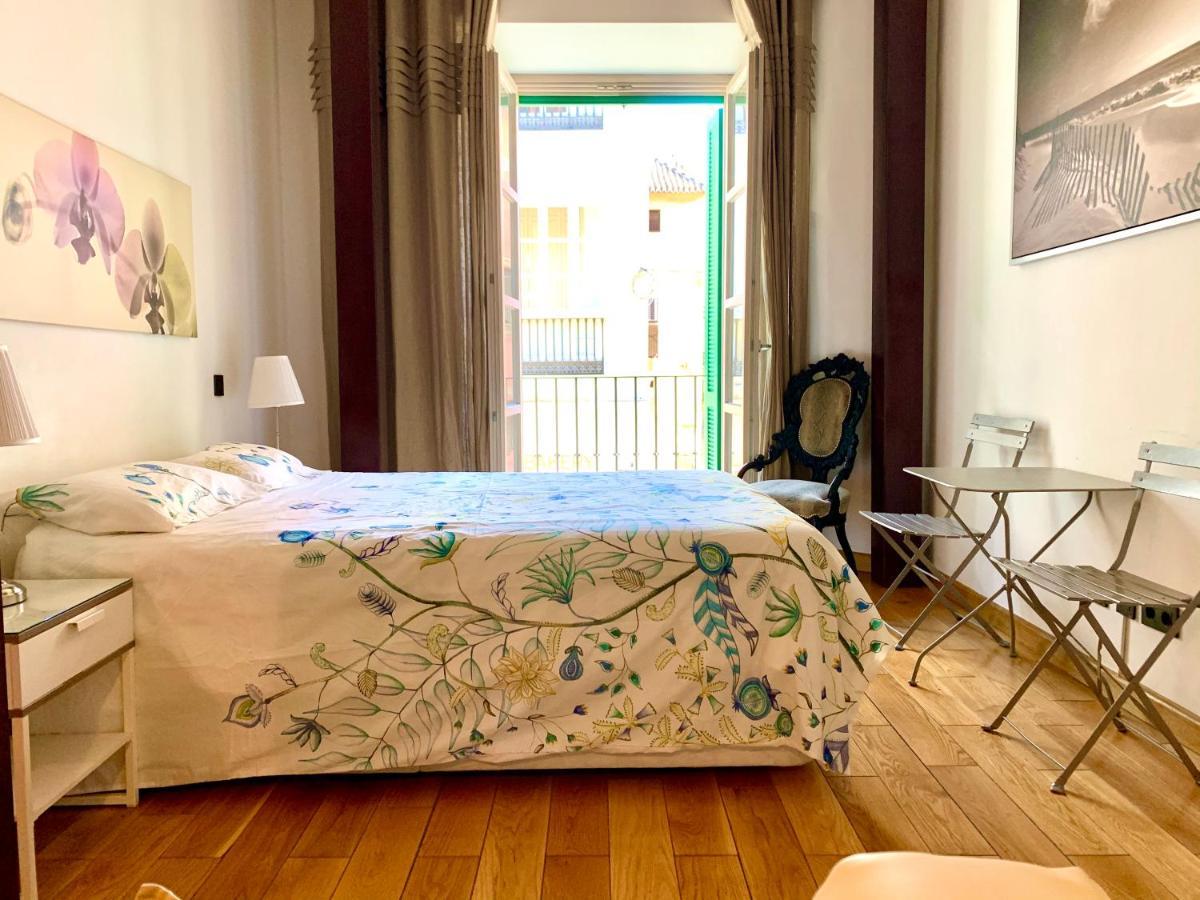 Apartamento Carreteria 33 Apartment Malaga Exterior photo